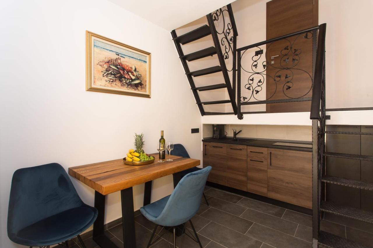 Amaizing Apartment Near Airport Kaštel Štafilić Екстериор снимка